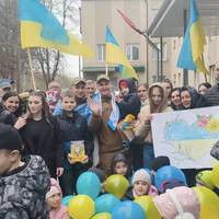 Зворушлива зустріч на Підволочищині: повернулися двоє військових, які були три роки у полоні