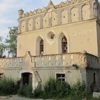 Може не витримати наступного дощу. Синагога на Тернопільщині руйнується на очах (фото)