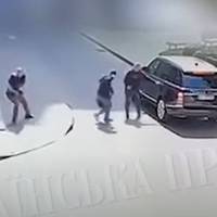 Замах на Стерненка: у медіа опублікували запис із моментом пострілу