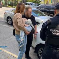Жінку, яка «продала» дворічного сина за 1 млн гривень, відправили на 8 років за ґрати