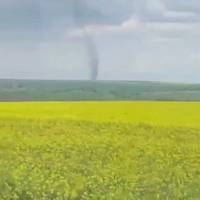 СМЕРЧ помітили на Тернопільщині. Відео