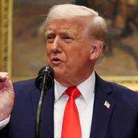 «путін зовсім збожеволів»: Трамп відреагував на російські атаки по Україні