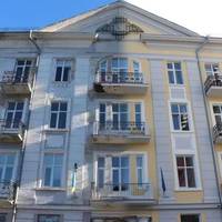 Було-стало: який вигляд має оновлений фасад будівлі біля «Кульбаби»