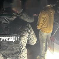 На Тернопільшині судили поліцейського, який вимагав 17 тисяч доларів за вплив на ВЛК