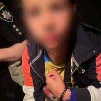 О третій годині ночі вулицями Тернополя без нагляду бігала 11-річна дівчинка (фото)