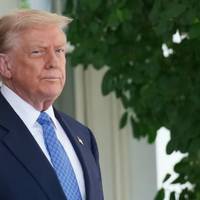 Трамп: Між Україною і Росією має відбутися 