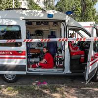 Війська РФ зранку атакували Луцьк: пошкоджено будівлю, є поранена