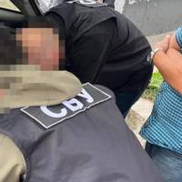 “Квиток” від мобілізації за $500: директора коледжу викрили на хабарі