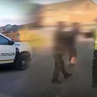 Перевищив швидкість, а виявився у розшуку ТЦК: водія в Тернополі засудили за напад на поліцейських