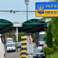 Черги на кордоні з Польщею: причиною стала нова система пропуску