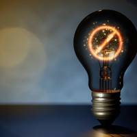 Роз’яснення від «Тернопільобленерго»: яка різниця між аварійними та погодинними відключеннями світла