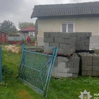 На Тернопільщині двоє односельців обікрали дім військового, поки той на фронті