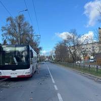 У Тернополі поліція шукає водія, через якого в маршрутці травмувалася пенсіонерка