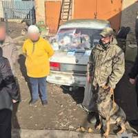 Чоловік з дружиною організували продаж наркотиків на Тернопільщині