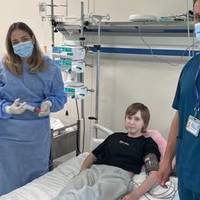 Донор кісткового мозку із-за кордону подарував шанс на життя дівчині з України