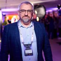 Депутат Федієнко викладав відео з виставки РЕБ й назвав завод у Тернополі. Це біля будинку, зруйнованого росіянами