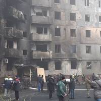 Облив себе водою та кинувся у палаючий будинок рятувати людей: у Тернополі розшукують героя