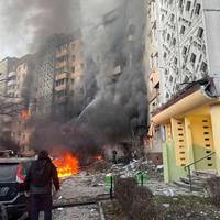 “Ми б з сестрою втратили батьків”: тернополянка дякує тим, хто рятував її родину