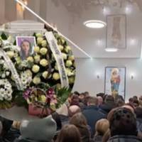 Боролася 9 днів: Тернопіль прощається із 12-річною жертвою російської атаки Адріаною Унольт