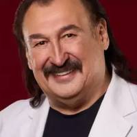 У команді Степана Гіги вперше прокоментували чутки про те, що артист впав у кому