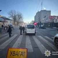 ДТП на Острозького: У Тернополі під колеса іномарки потрапила 76-річна жінка