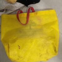 Тернопільські поліцейські встановлюють особу породіллі, яка залишила новонароджену дитину в підʼїзді багатоповерхівки