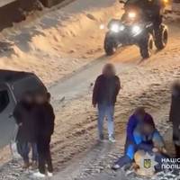 Напад на військового у Кременці: двом фігурантам оголосили офіційну підозру