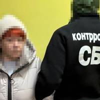 Жінка ставила приховані камери біля військових об’єктів на замовлення рф — СБУ