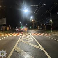 Неповнолітній потрапив до реанімації після наїзду автомобіля в Тернополі