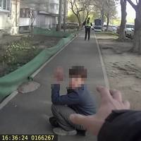 «Мене не рятуйте, допоможіть татові»: хлопчик просив поліцейських врятувати батька