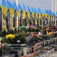 Правила поховання українських військових зміняться після ухвалення нового закону