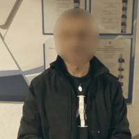 Чоловік, помітивши працівників ТЦК, застосував сльозогінний газ та захопив дівчинку в заручники