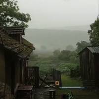 Потужна негода вчора накрила Тернопільщину: очевидці показали відео