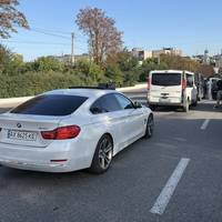 У Тернополі водій із Харкова навіть не вийшов із авто, щоб вшанувати пам’ять загиблих Героїв