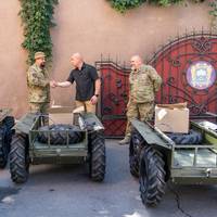 П’ять наземних роботизованих комплексів отримали бійці 67-й бригади: Сергій Надал