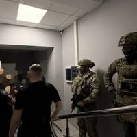 Масштабні обшуки на Тернопільщині: правоохоронці працюють одразу у трьох районах