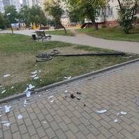 На «Алясці» в Тернополі вандали розбили та повалили ліхтар
