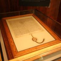 Рейтинг 5 найдорожчих книг у світі