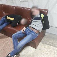 Патрульники затримали 2-х чоловіків в сильному алкогольному сп'янінні