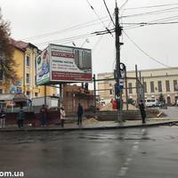 На Залізничному вокзалі триває реконструкція зупинки