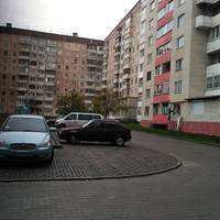 На вул. Київській завершили ремонт двору