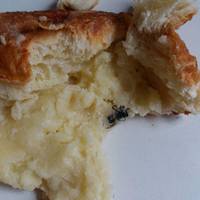 В Обласній лікарні булочки начиняють мухами: Що це? Мухотерапія?