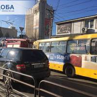 Біля Збруча загорілася міська маршрутка
