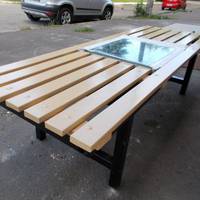 У Львові встановили лавки з підігрівом