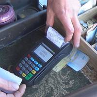 Маршрутки та тролейбуси валідаторами обладнали, та більшість тернополян Карток тернополянина не має