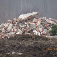 На вулиці Подільській виявили сміттєзвалище з будівельних відходів