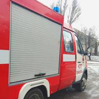 В Тернополі на вулиці Тарнавського малолітня дитина відкрила навстіж вікно і кликала маму