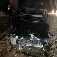 Перевернутий автомобіль, водій у реанімації – наслідки ДТП у Підволочиську (ФОТО)