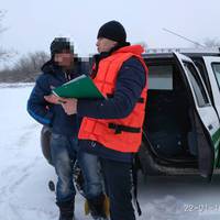 Тернопільських рибаків перевіряють на дотримання природоохоронного законодавства на ставі