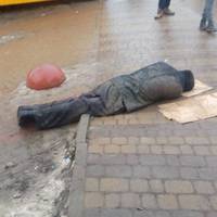 Чергова жертва алкоголю: На вулиці 15 квітня валявся непритомний чоловік
